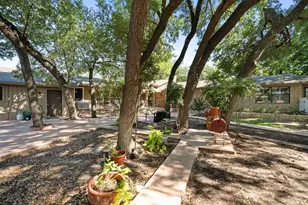 123 Sandra Palmer St, Stephenville, TX 76401 - Photo 28