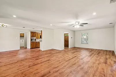 1510 Surry Place Drive, Cleburne, TX 76033 - Photo 16