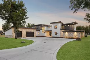9003 King Air Dr, Granbury, TX 76049 - Photo 1