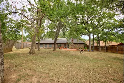 8204 Starnes Road, North Richland Hills, TX 76182 - Photo 34