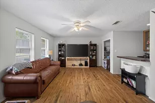 8204 Starnes Rd, North Richland Hills, TX 76182 - Photo 6