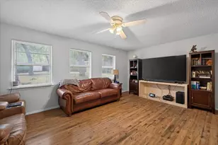 8204 Starnes Rd, North Richland Hills, TX 76182 - Photo 4