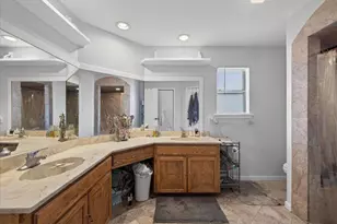 8204 Starnes Rd, North Richland Hills, TX 76182 - Photo 22