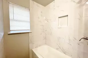 5301 Mansel Ln, Fort Worth, TX 76134 - Photo 18
