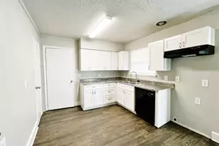 5301 Mansel Ln, Fort Worth, TX 76134 - Photo 6