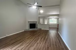 1001 Stableway Ln, Bedford, TX 76022 - Photo 2