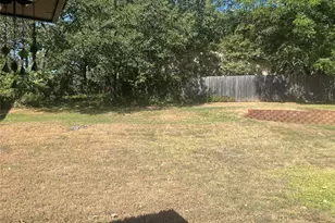 1001 Stableway Ln, Bedford, TX 76022 - Photo 8