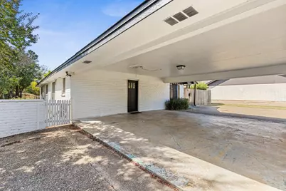 1700 Laurel Lake, Waco, TX 76710 - Photo 12