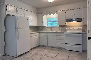 290 N Barker St, Stephenville, TX 76401 - Photo 6