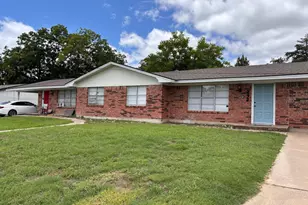 290 N Barker St, Stephenville, TX 76401 - Photo 1