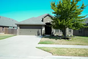 4112 Sweet Clover Ln, Fort Worth, TX 76036 - Photo 2