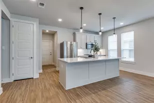 9521 Thorncrown Ln, Fort Worth, TX 76179 - Photo 4