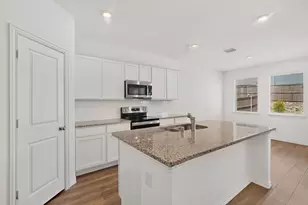 11609 Silver Queen Dr, Aubrey, TX 76227 - Photo 6