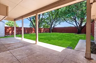 10216 Shadow Way, Dallas, TX 75243 - Photo 36