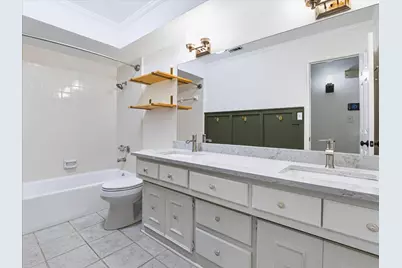 10216 Shadow Way, Dallas, TX 75243 - Photo 32