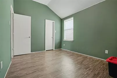 1333 Illinois Avenue, Lancaster, TX 75134 - Photo 14
