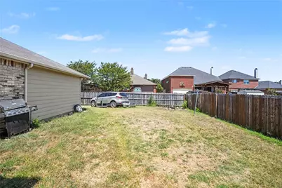 1333 Illinois Avenue, Lancaster, TX 75134 - Photo 26
