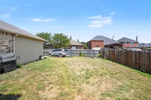 1333 Illinois Ave, Lancaster, TX 75134 - Photo 26