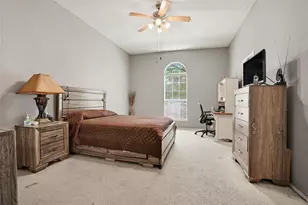 1333 Illinois Ave, Lancaster, TX 75134 - Photo 22