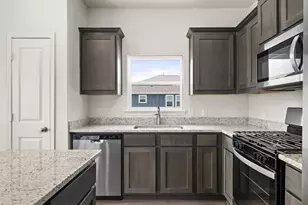 1328 Helca Dr, Fort Worth, TX 76140 - Photo 2