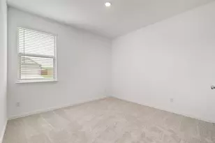 952 Dustwood Dr, Fort Worth, TX 76052 - Photo 36