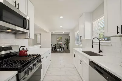 748 Kingswood Avenue, Richardson, TX 75080 - Photo 14