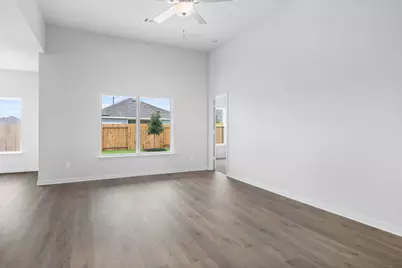 9609 Logan Square Drive, Fort Worth, TX 76140 - Photo 6