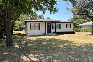 117 Westline Rd, Azle, TX 76020 - Photo 2