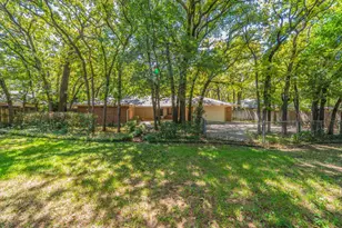 1803 Oak Grove Dr, Arlington, TX 76013 - Photo 28