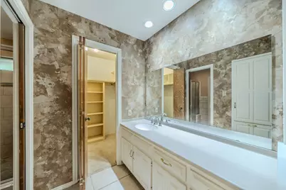 1803 Oak Grove Drive, Arlington, TX 76013 - Photo 12