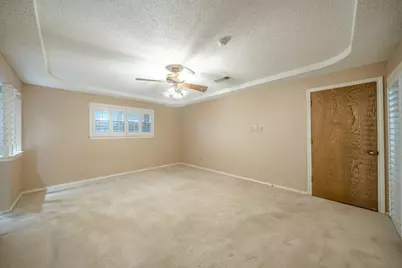 1803 Oak Grove Drive, Arlington, TX 76013 - Photo 14