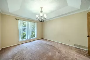 1803 Oak Grove Dr, Arlington, TX 76013 - Photo 24