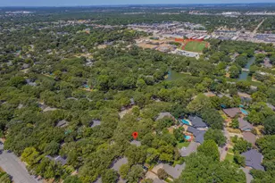 1803 Oak Grove Dr, Arlington, TX 76013 - Photo 32