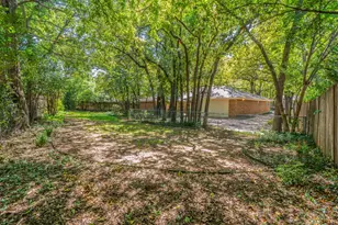 1803 Oak Grove Dr, Arlington, TX 76013 - Photo 26