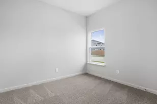 9637 Logan Sq Dr, Fort Worth, TX 76140 - Photo 8