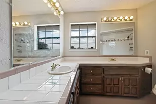 13740 Vida Ln, Dallas, TX 75253 - Photo 26