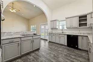 13740 Vida Ln, Dallas, TX 75253 - Photo 6