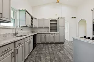 13740 Vida Ln, Dallas, TX 75253 - Photo 8