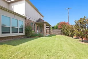 1819 Park Highland Way, Arlington, TX 76012 - Photo 36