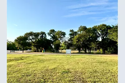 3740 Bayside Street, Dallas, TX 75212 - Photo 2