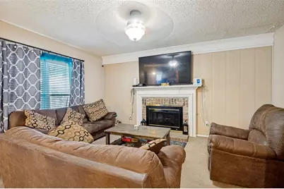 4442 Mercer Street, Grand Prairie, TX 75052 - Photo 8