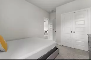 711 Prairie Falcon Dr, Arlington, TX 76005 - Photo 32
