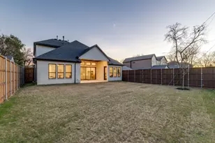 3849 Hawick Ln, Dallas, TX 75220 - Photo 18
