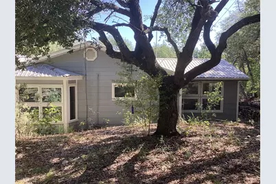 1225 Cedar Break Court, Cleburne, TX 76033 - Photo 2