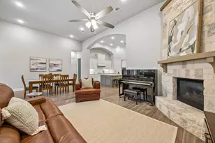 1950 Foxglen Dr, Prosper, TX 75078 - Photo 10
