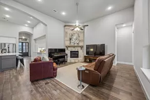 1950 Foxglen Dr, Prosper, TX 75078 - Photo 8