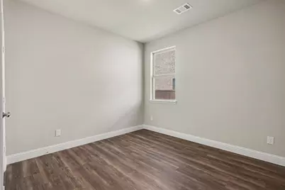 2806 Grand Lookout Lane, Arlington, TX 76001 - Photo 12