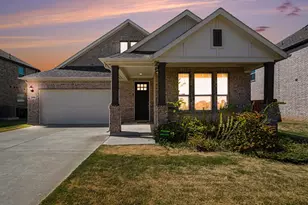 2806 Grand Lookout Ln, Arlington, TX 76001 - Photo 18