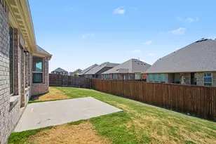 2806 Grand Lookout Ln, Arlington, TX 76001 - Photo 22