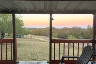 163 Hcr 3255, Mount Calm, TX 76673 - Photo 6